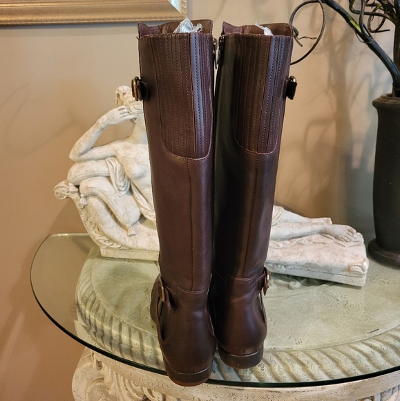 Ugg Australia Beryl Leather Riding Boots s/n 1005920 #387 - Picture 5 of 17